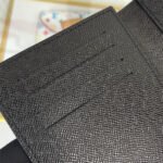 LV PASSPORT COVER - Image 7