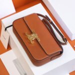 CELINE TRIOMPHE SHOULDER BAG - Image 10