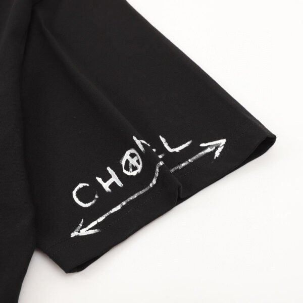 Best Chanel T-shirt - Image 7