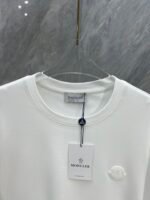 Fall/Winter New Leather Logo Crewneck Long Sleeve T-Shirt - Image 4