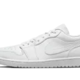 Triple White (2022)