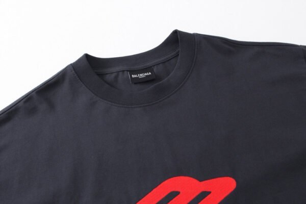 Best Balenciaga T-shirt - Image 5