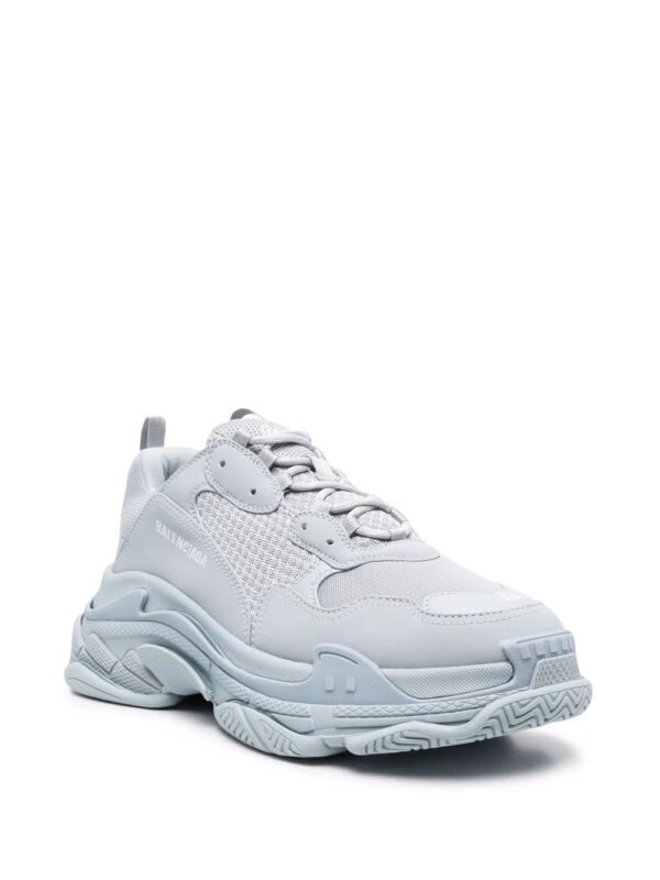 TRIPLE S - Image 3