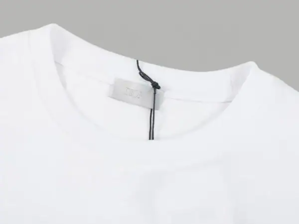 High Quality Dior T-shirt - Image 6