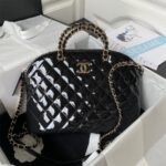 CHANEL SMALL TOTE - Image 6