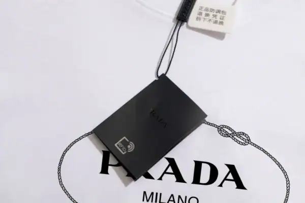 Prada T-shirt - Image 5