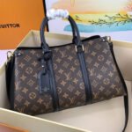 Louis Vuitton SOUFFLOT MM - Image 6