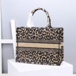SMALL DIOR BOOK TOTE - Image 8