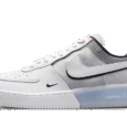 React Split White Photo Blue