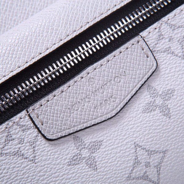 LV Outdoor Bumbag - Image 6