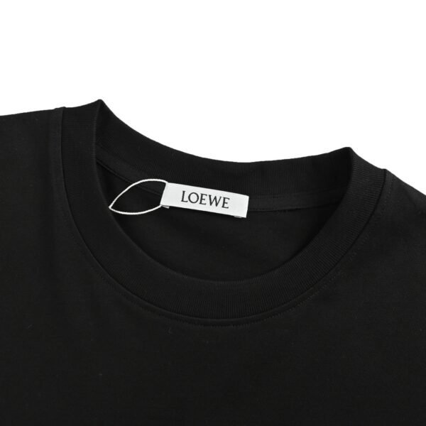 Loewee t-shirt - Image 7