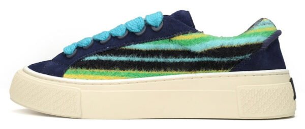 B33 - Image 2
