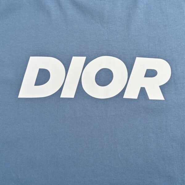 High Quality Dior T-shirt - Image 7