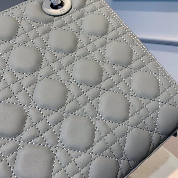 DIOR MEDIUM LADY DIOR BAG - Image 6