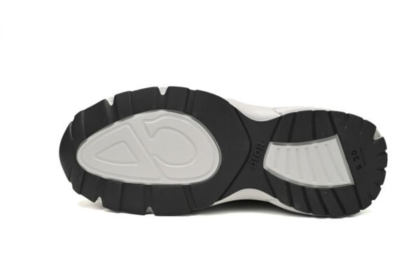 B30 - Image 7