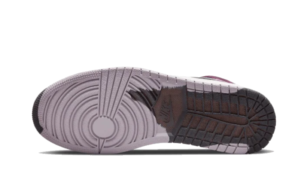 ⁦حذاء Air Jordan Element Gore-Tex Berry⁩ - الصورة ⁦4⁩