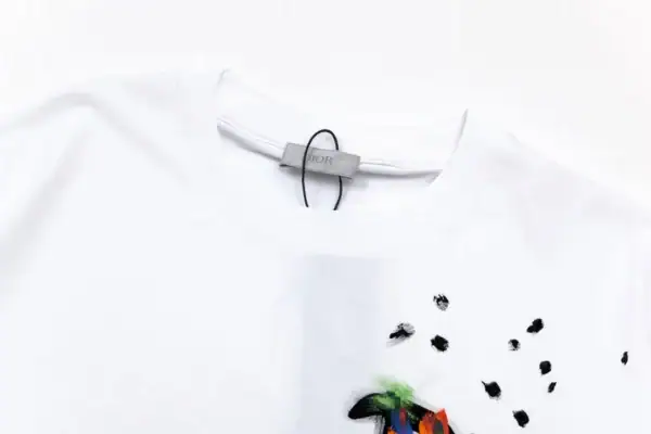 High Quality Dior T-shirt - Image 5