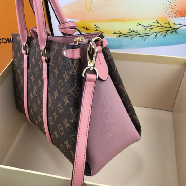 Louis Vuitton SOUFFLOT MM - Image 4