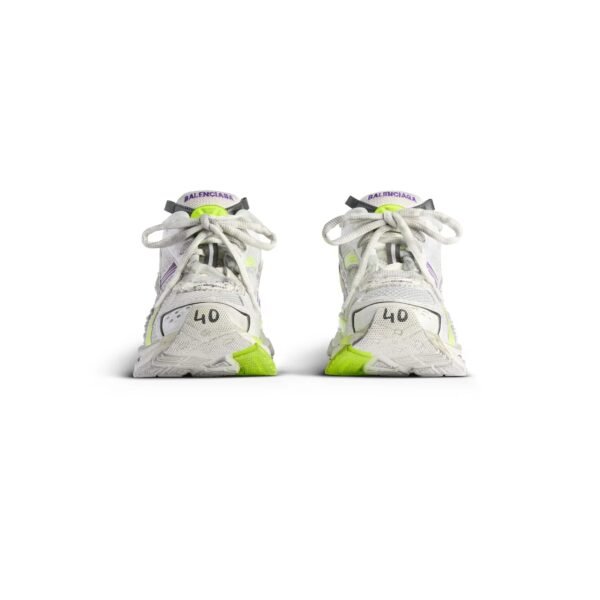 RUNNER - Image 7