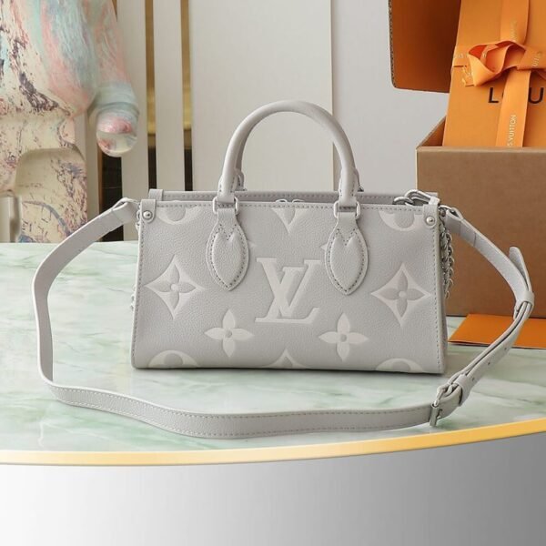 LV ONTHEGO EAST WEST GLOVES - Image 5