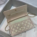 CHANEL Wallet On Chain - Image 6