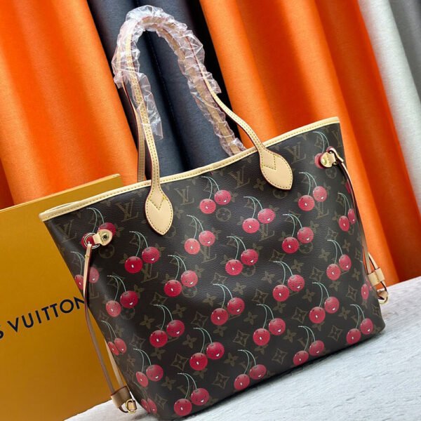 LV x TM Neverfull MM - Image 5