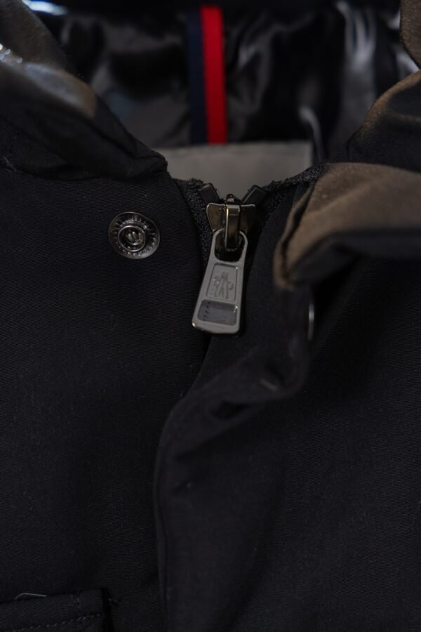 Mocler DownJacket - Image 7