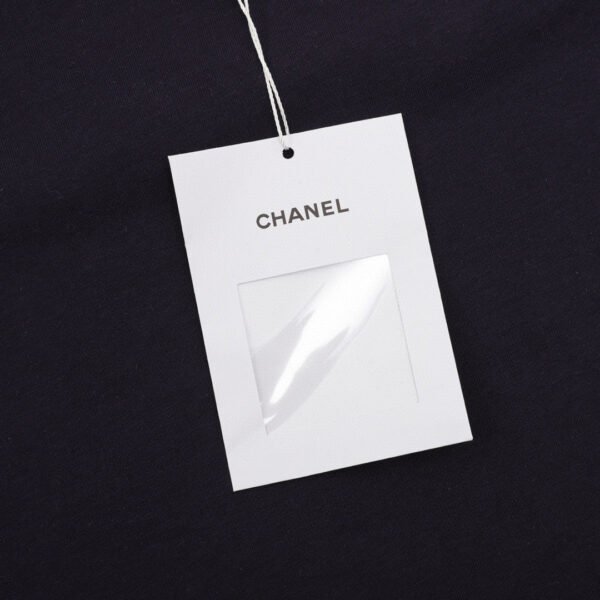 Best Chanel T-shirt - Image 5