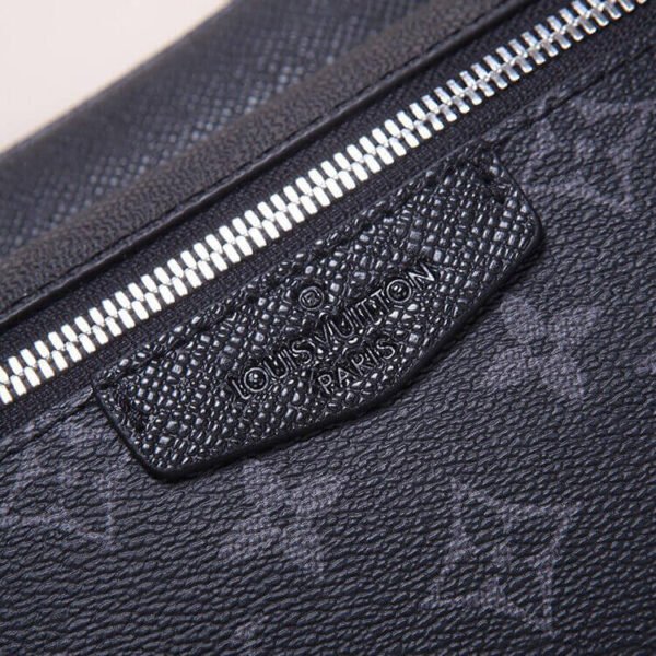 LV Outdoor Bumbag - Image 6