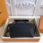 LV LOCKME BACKPACK - Image 6