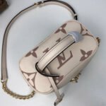 Louis Vuitton VANITY PM BAG - Image 6