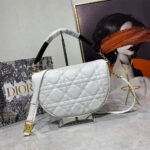 MEDIUM DIOR VIBE HOBO BAG - Image 3