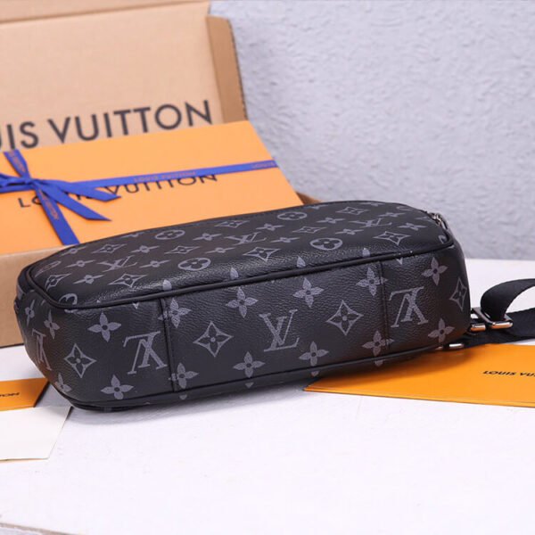 LV Bumbag - Image 5
