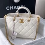 CHANEL SHOPPING BAG - Image 10
