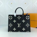 Louis Vuitton CRAFTY ONTHEGO GM - Image 6