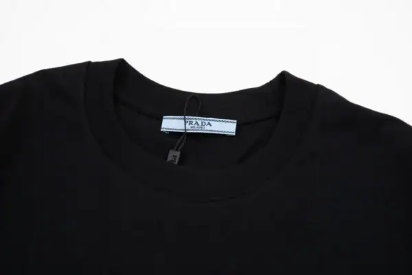 Prada T-shirt - Image 5