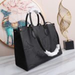 LV ONTHEGO MM - Image 7