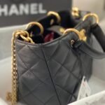 CHANEL SHOPPING BAG - Image 8