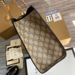 Padlock medium GG shoulder bag - Image 8