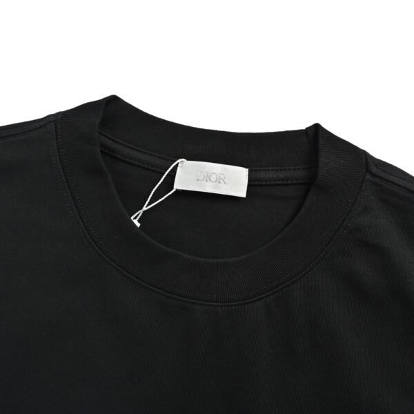 High Quality Dior T-shirt - Image 7