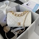 CHANEL FLAP - Image 6