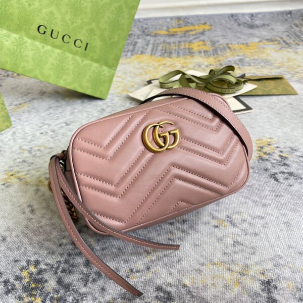 GG Marmont matelasse mini bag - Image 4