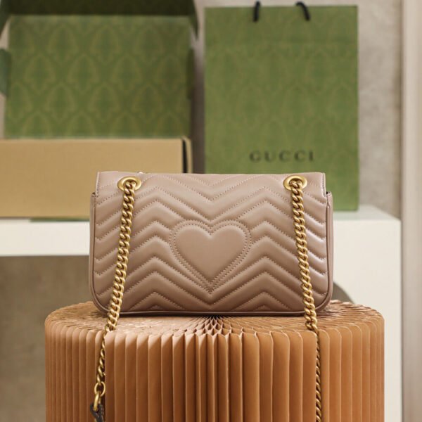 GG Marmont small matelasse shoulder bag - Image 5