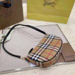 Olympia Pouch checked shoulder bag - Image 9