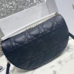 MEDIUM DIOR VIBE HOBO BAG - Image 4
