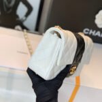 CHANEL MINI FLAP BAG - Image 7