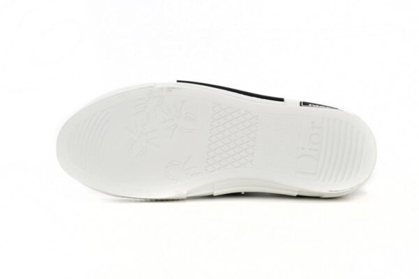 B23 - Image 7