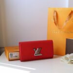 Louis Vuitton TWIST WALLET - Image 3