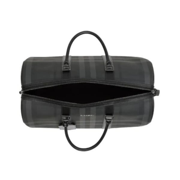 High Quality Burberry Bag - Image 5
