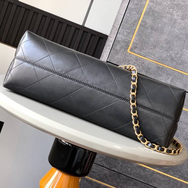 Chanel Bag on 25 Fashion Show(HIGH-END GRADE) - Image 6